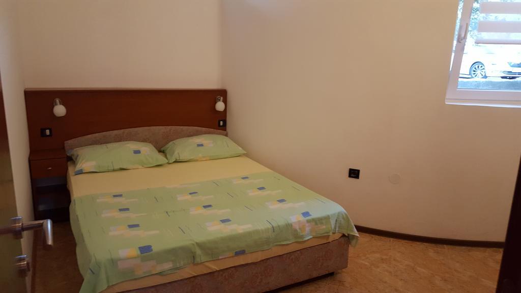 Apartments Vile Holiday Zivogosce Exterior photo