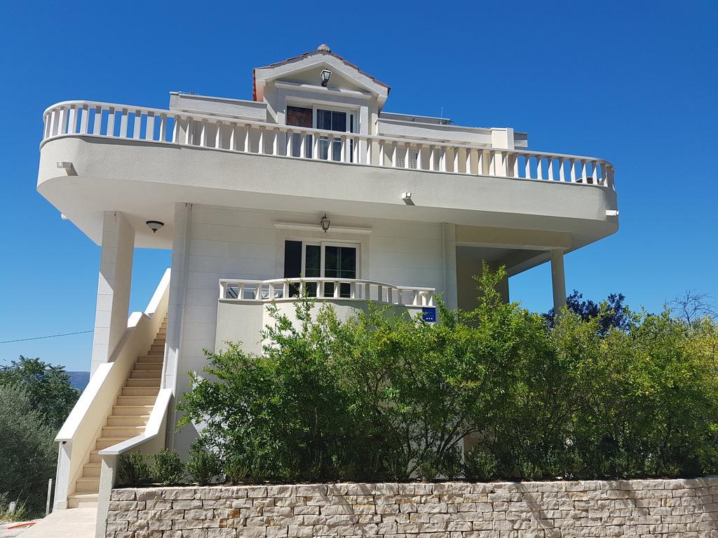 Apartments Vile Holiday Zivogosce Exterior photo